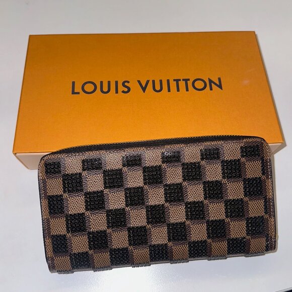 Handbags - $3 START THURSDAY 11/14 @ 2pm: Louis Vuitton Sequin Damier Paillettes Zip Wallet